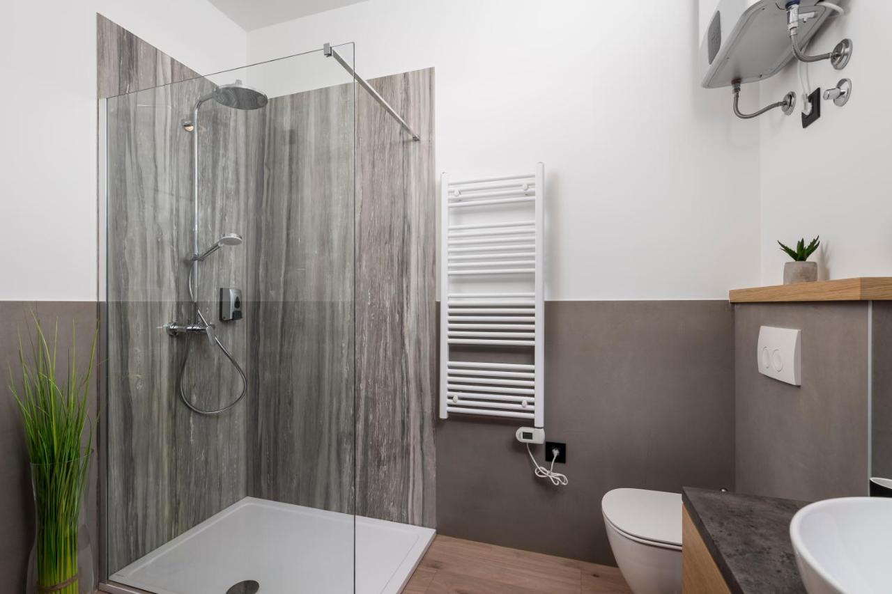 רייקה Deluxe Apartments "In The Center" מראה חיצוני תמונה