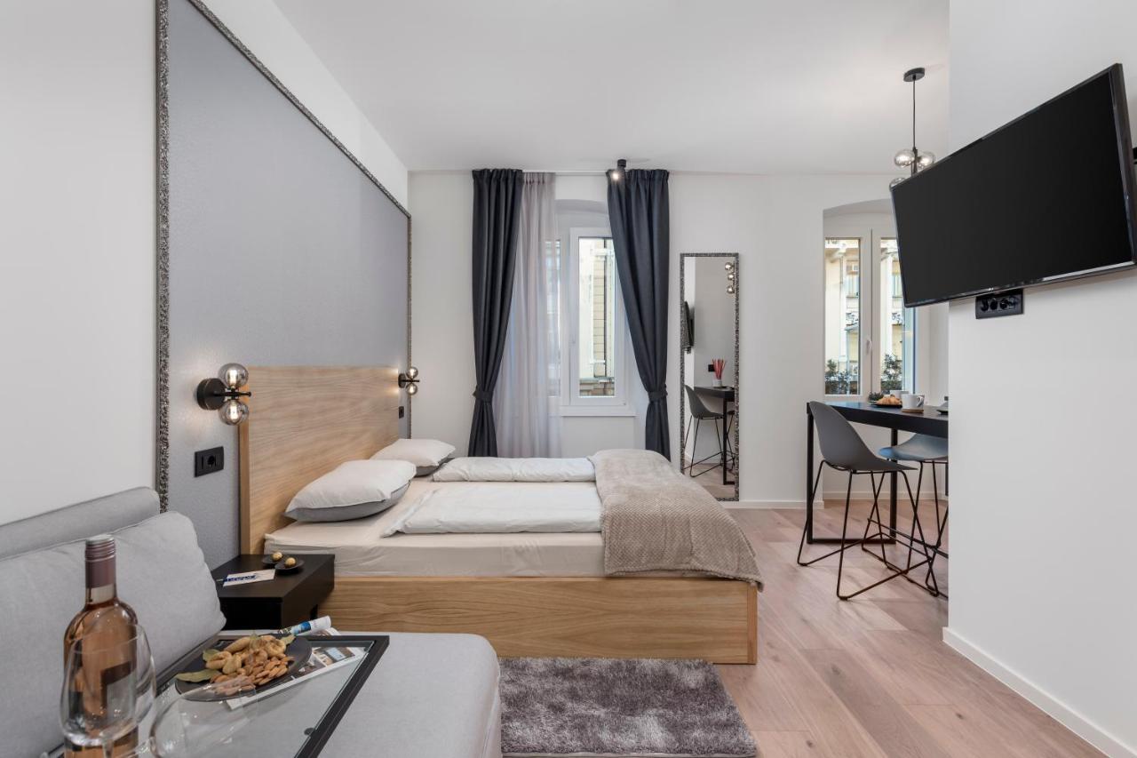 רייקה Deluxe Apartments "In The Center" מראה חיצוני תמונה